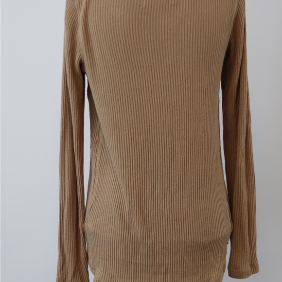 Beige Abercrombie and Fitch Long sleeve shirt - Picture 3 of 7